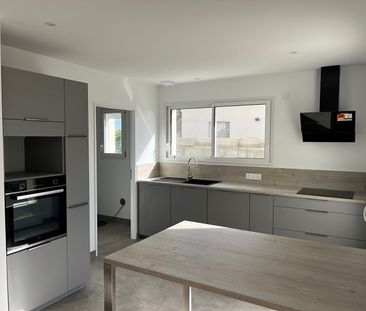 Location Maison 4 pièces 120m² - Photo 2