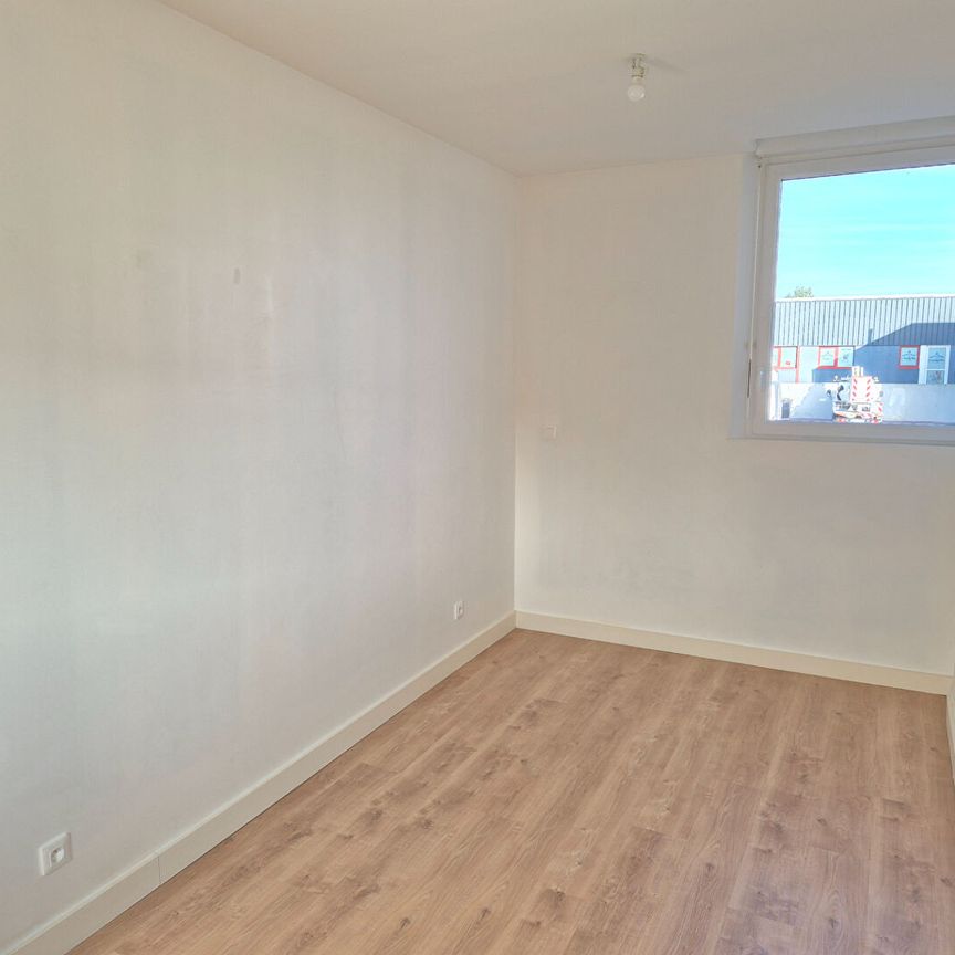 A LOUER Maison ancienne atypique rénovée 50180 Agneaux 3 chambres 80.90 m2 - Photo 1