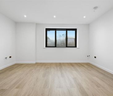 Property to rent - Photo 4