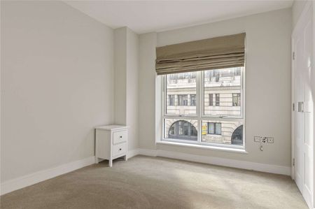 Two bedroom, two bathroom flat in Hatton Garden. - Photo 4