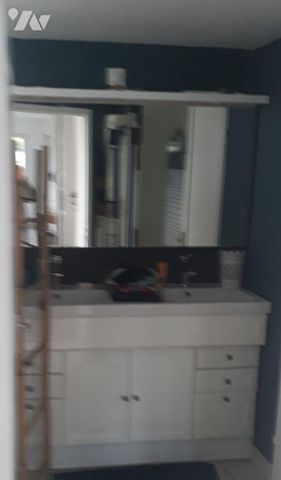 Maison à Louer à Téteghem-Coudekerque-Village (59229) au centre ville, cette maison d' une surf... - Photo 4