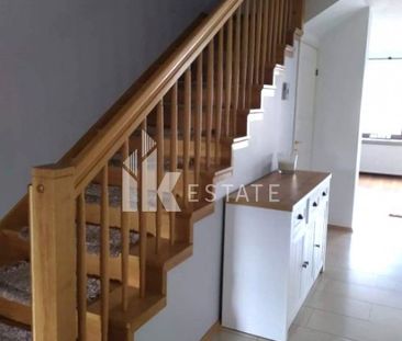 Szeregowiec 140 m2 | 5 pokoi, garaż 2 st., ogródek - Zdjęcie 1