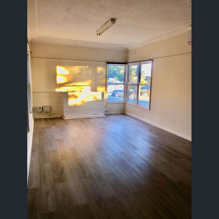 2 bedroom cottage in heart of Campbelltown - Photo 1