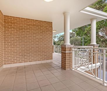 A Refined Family Haven in the Heart of Chatswood - Photo 3