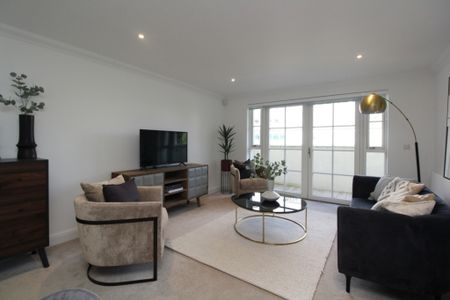 Renaissance, Sandbanks Road, Poole - Photo 4