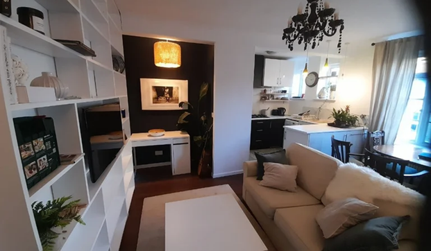 Hillsborough Court, Mortimer Crescent, Kilburn, London NW6 - Photo 1