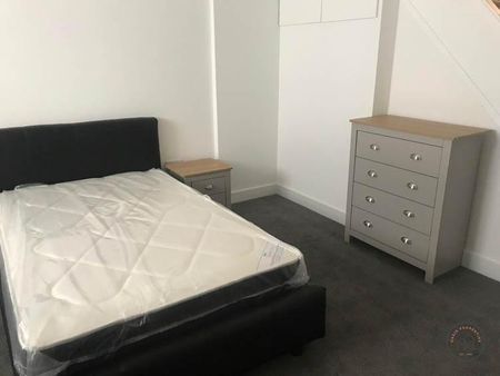 5 bedroom house to rent - Photo 2