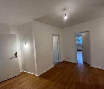 Lichtdurchflutete, renovierte 2-Zimmer Wohnung mit Balkon - Photo 6