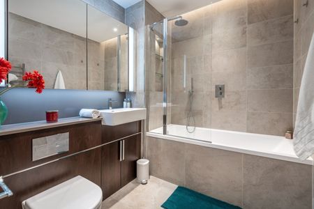 2 Bed Flat, The Embassy Suite Madeira Tower Nine, SW11 - Photo 3