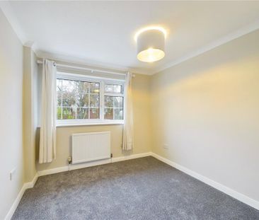 3 bedroom end of terrace house to rent - Photo 5