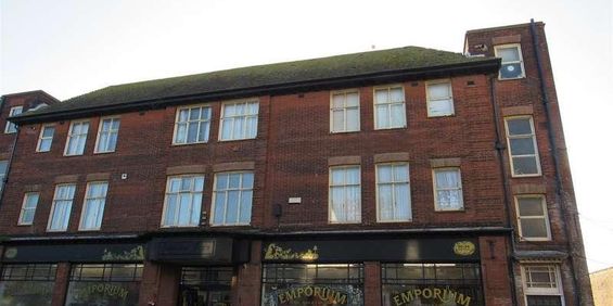 High Street, Herne Bay, CT6 - Photo 3