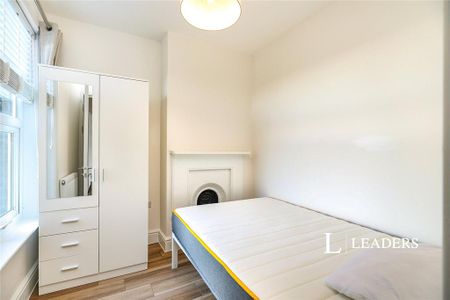 3 bedroom house to rent - Photo 3