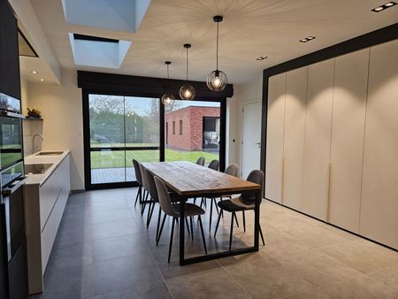 Knap gerenoveerde woning met tuin en garage - Photo 3