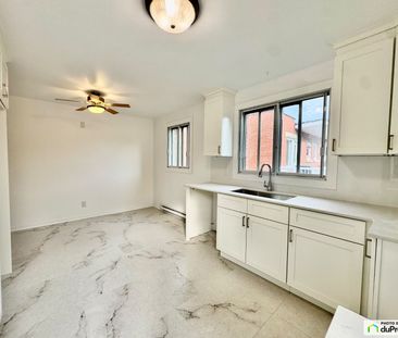 10612, av. Vianney, Ahuntsic / Cartierville à louer - Photo 3