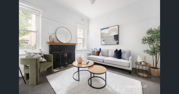 Spacious Art Deco Apartment in Prime Richmond Hill Location | 6 MONTH LEASE - Photo 1