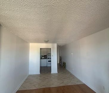3 ½ À LOUER – MONTRÉAL-NORD | TOUT INCLUS + STATIONNEMENT - Photo 1