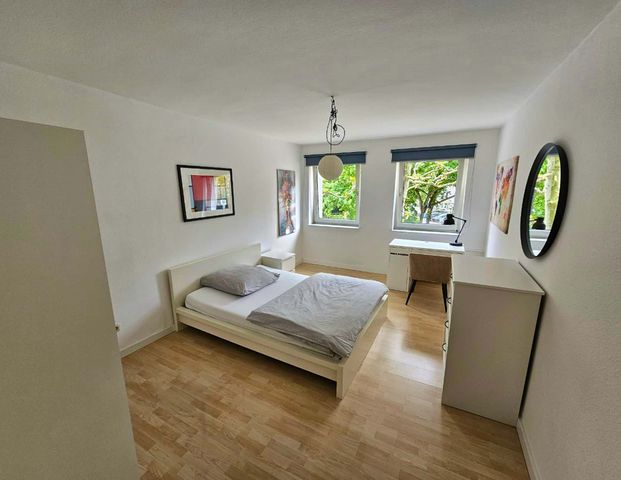 Oeder Weg 100 - Small Room - Foto 1