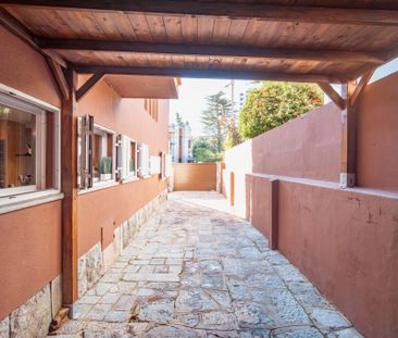 Luxury 5 bedroom Detached House for rent in Cascais e Estoril, Port... - Photo 1