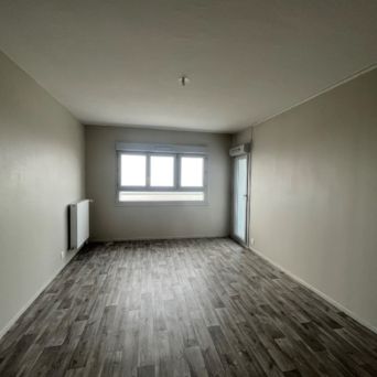 A LOUER - APPARTEMENT TYPE 3 - CHENY - Photo 1