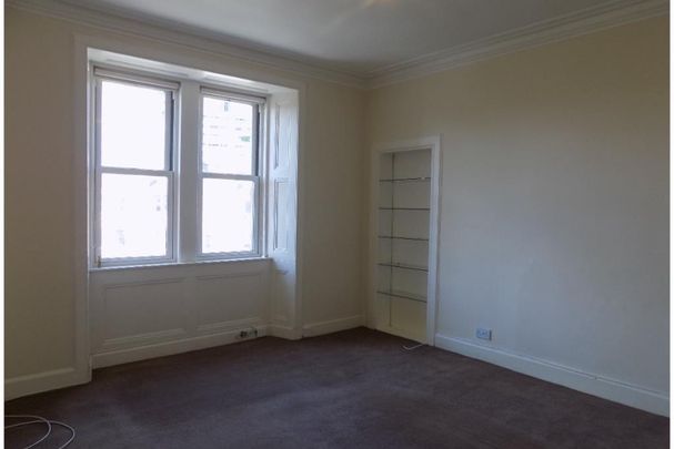 2 bed flat for rent in The Shore - Photo 1