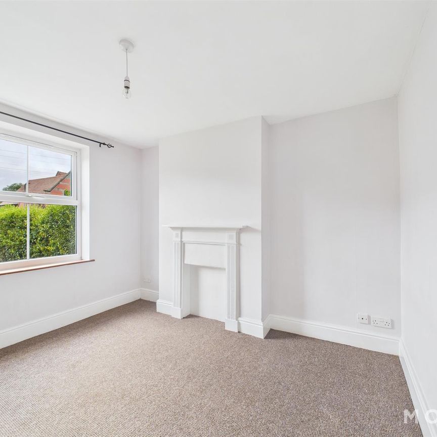 52 Aston Street, Shrewsbury, SY4 5AU - Photo 1
