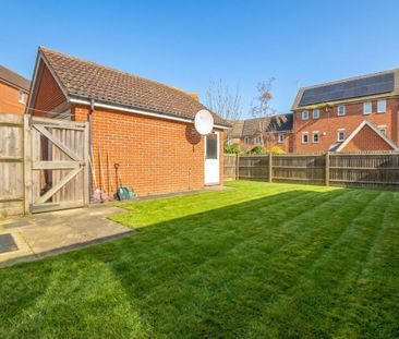 Harberd Tye, CM2, Chelmsford - Photo 3