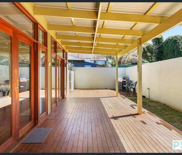 Three-Bedroom Home in North - Photo 5