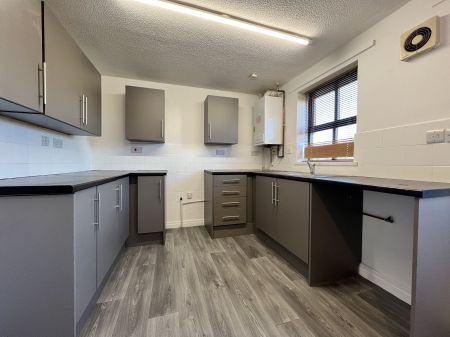 Fussey Gardens, Bonby - Photo 4