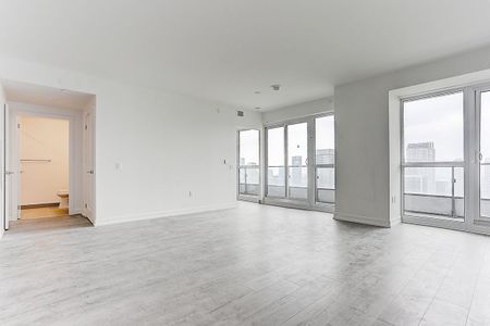 For Lease - 395 Bloor Street Unit# 4303, Toronto, Ontario - Photo 3