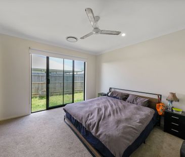 Large Family Home Nirimba - Photo 5