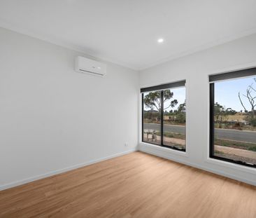 Modern & Low-Maintenance Living in Rockbank - Photo 3