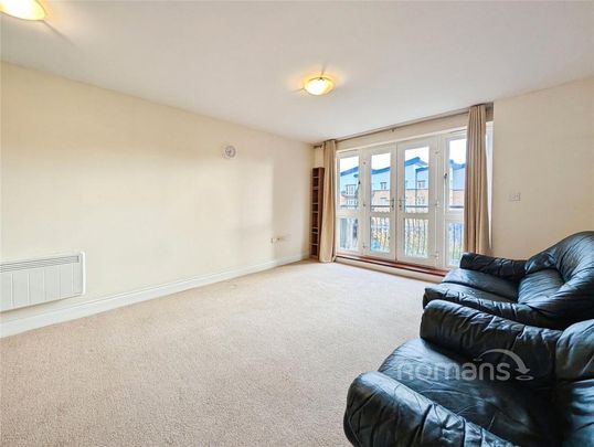 2 bedroom flat to rent - Photo 1