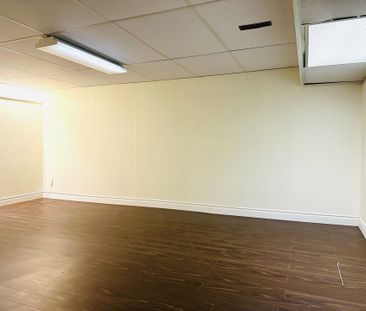 For Lease - 125 Bannatyne Drive, Toronto, Ontario - Photo 2