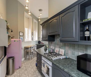 2 bedroom apartment to rent - Photo 3