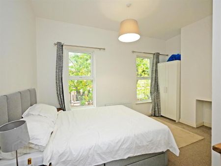 73 Deramore Avenue, Belfast, BT7 3ES - Photo 2