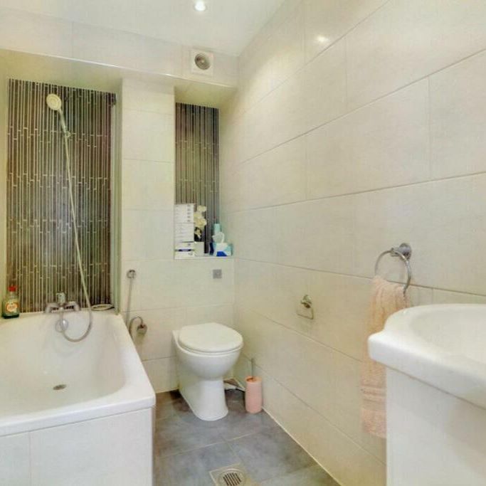 4 bedroom house to rent - Photo 1