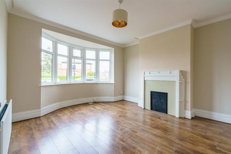 2 bed flat to rent in Cornel Road, Newcastle Upon Tyne, NE7 - Photo 3