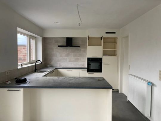 Huis te huur in Sleidinge - Photo 1