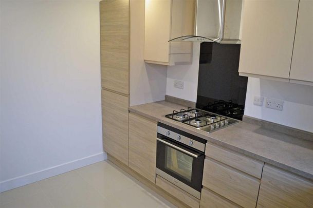 2 bedroom house to rent - Photo 1