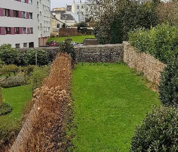 Location Appartement 1 pièce 35m² - Photo 1