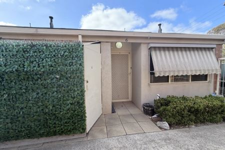 INSPECTIONS BY PRIVATE APPOINTMENT ONLY Relaxed Retirement Living Opposite Pacific Werribee - Photo 5