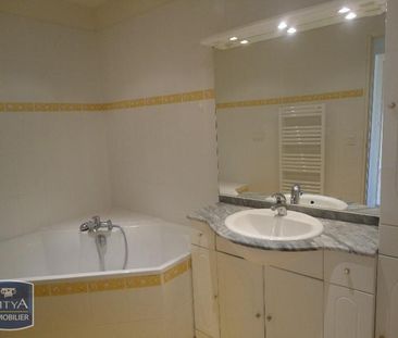 Location Appartement 4 pièces 107m² ALENCON 61000 - Photo 6