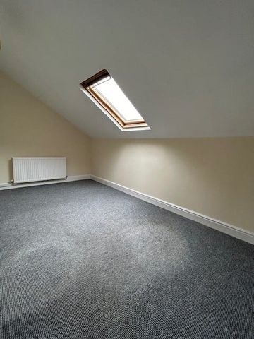 2 Bed Flat, Sandringham Drive, CH45 - Photo 3