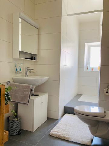 Nice 2-room apartment with character near the lake - Photo 5