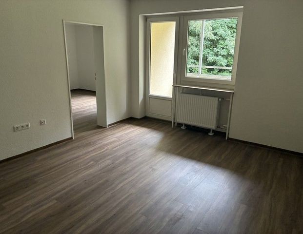 3-Zimmer-Wohnung,frisch renoviert mitten in Marten - Foto 1