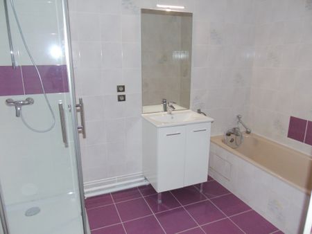 Location Appartement 3 pièces 73m² DIJON 21000 - Photo 5