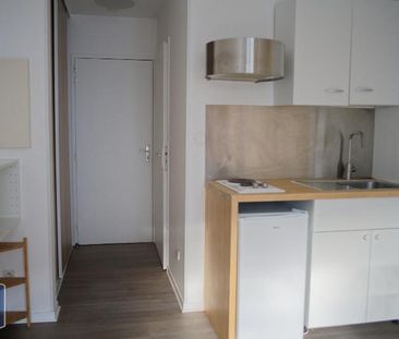 Location Appartement 1 pièce 18m² GRENOBLE 38000 - Photo 2
