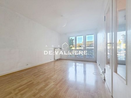 Location Appartement 2 pièces 46m² RUEIL MALMAISON 92500 - Photo 3