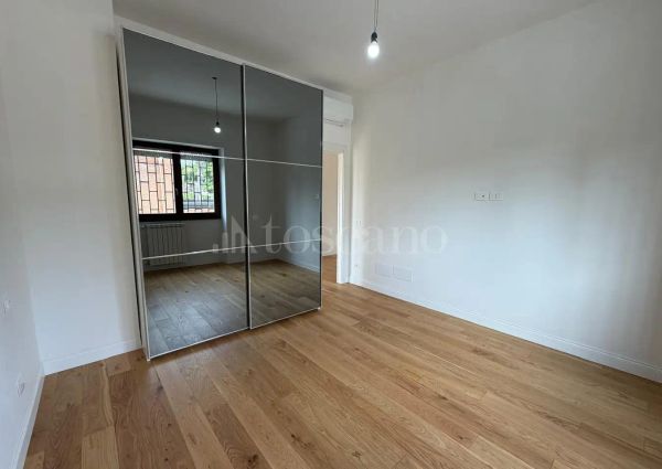 Casa in affitto - Via Prassitele, Roma (rif. 28/2026)