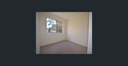 Renovated Two Bedroom Unit With Minutes Walk to Station - Photo 5